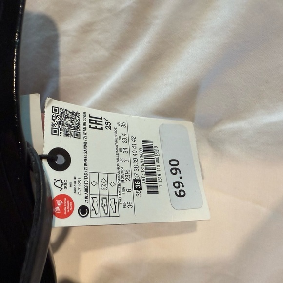 Zara Tan Strappy Heels - Picture 4 of 4